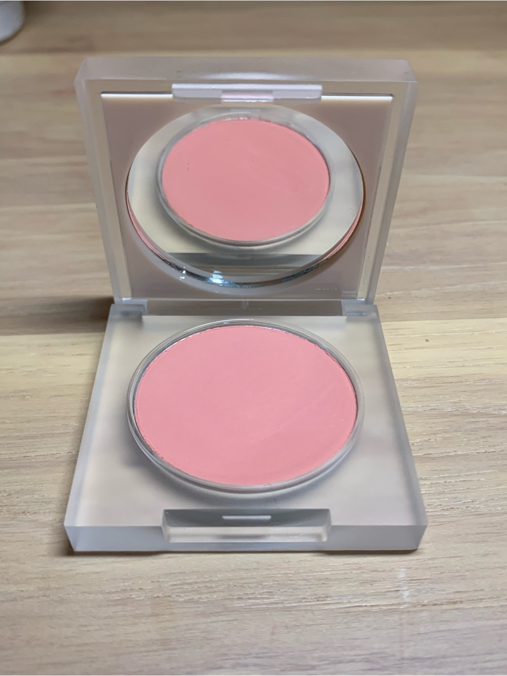 KKW Beauty Flower Wall Blush - Soft Pink